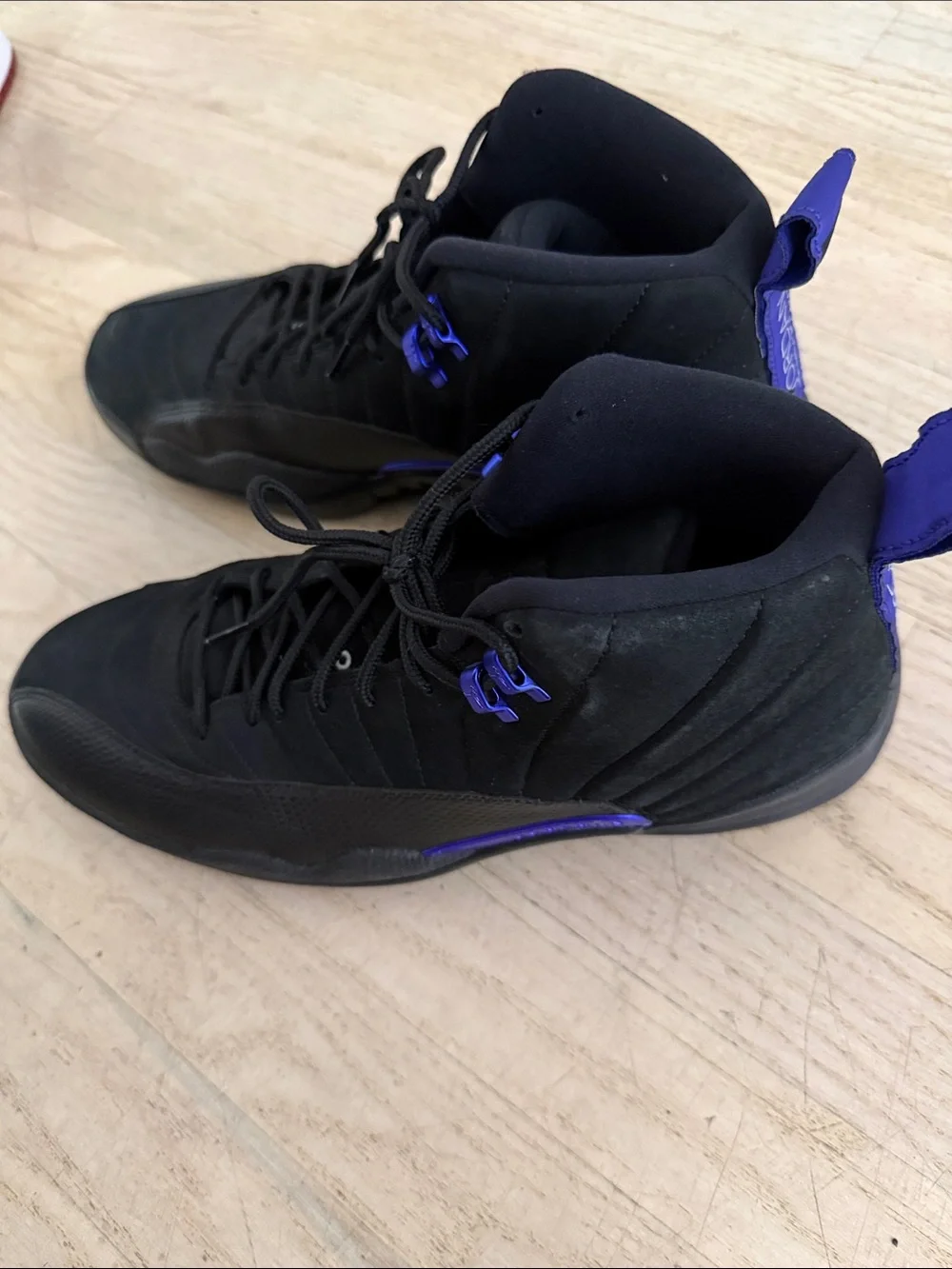Jordan Men's Black and Purple High-Top Athletic Sneakers